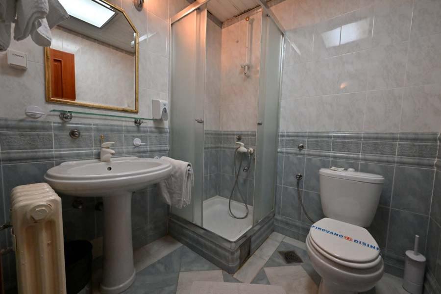 Hotel Norcev Grgetek 외부 사진