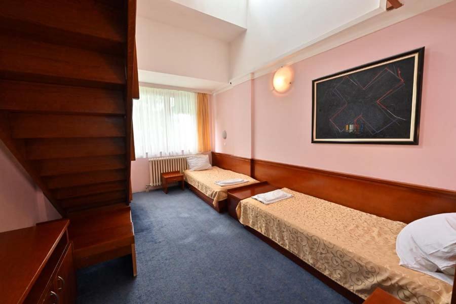 Hotel Norcev Grgetek 외부 사진